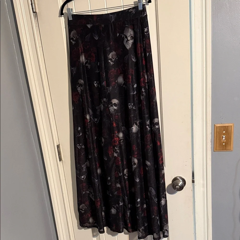 Rare Killstar Skulls Roses an Bats Side Slit Mesh Maxi Skirt M - Picture 3 of 4